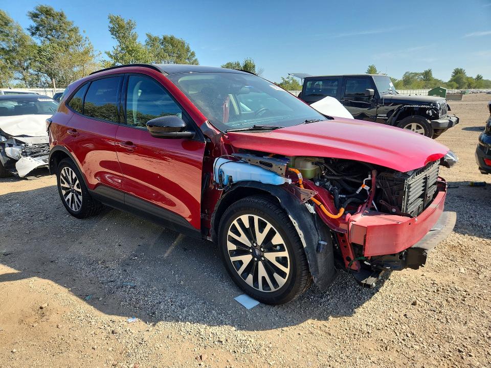 Photo 4 from auction – 2020 FORD ESCAPE with VIN 1FMCU9BZ2LUC51127