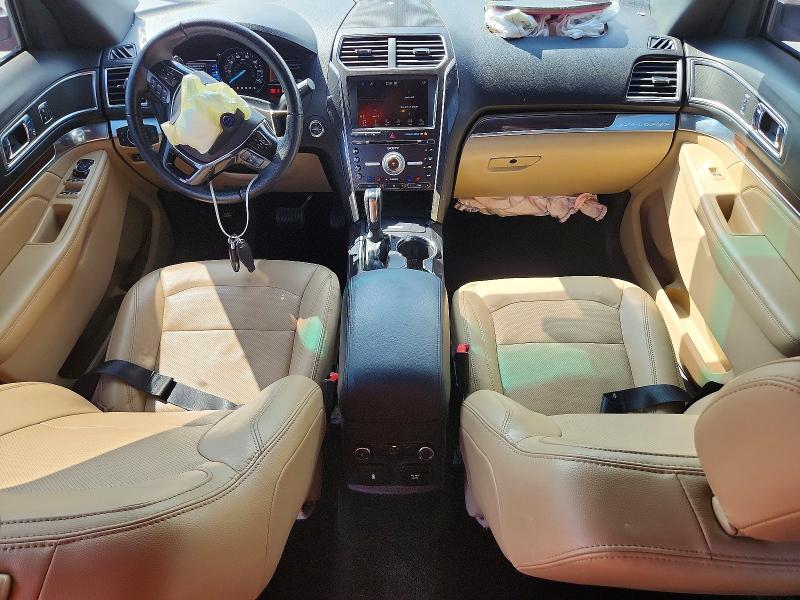 Zdjęcie 8 z aukcji – 2017 FORD EXPLORER z VIN 1FM5K7F89HGB52508