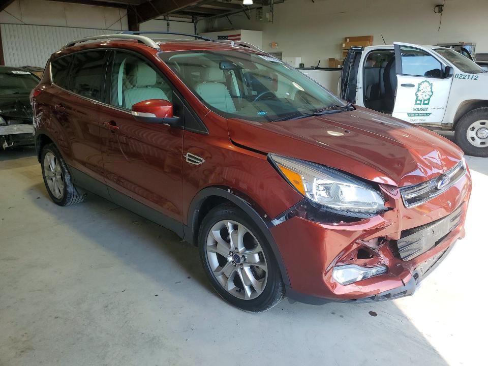 Снимка 4 от търг – 2016 FORD ESCAPE с VIN 1FMCU9J93GUA73154