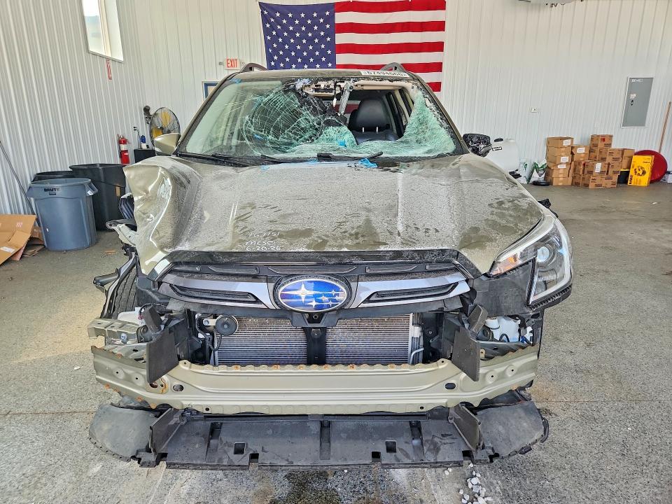 Снимка 5 от търг – 2022 SUBARU FORESTER с VIN JF2SKAPC1NH523370