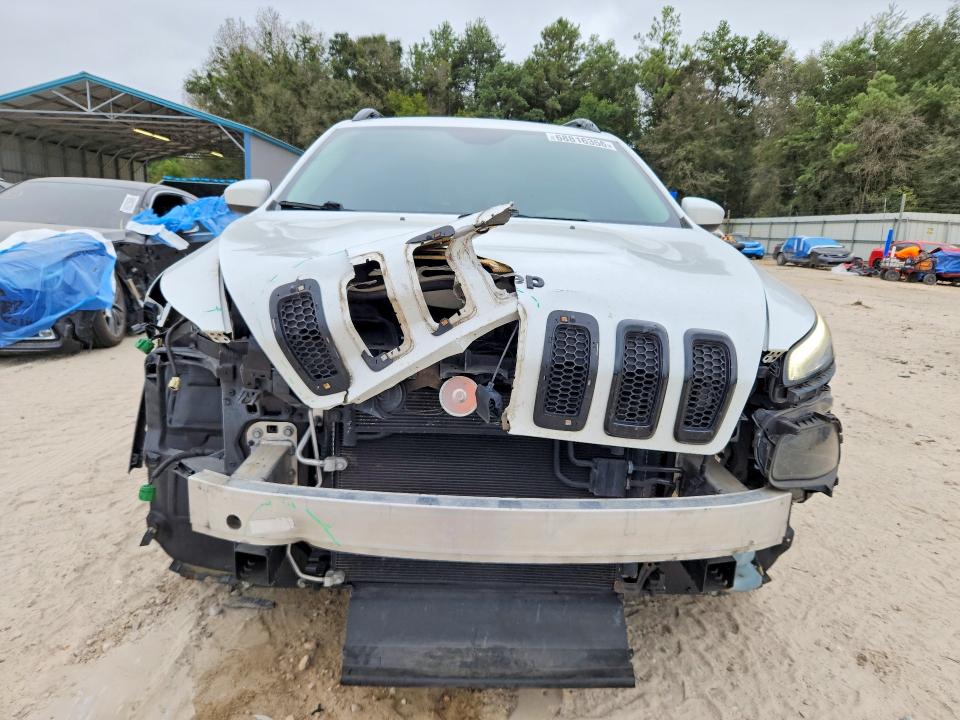 صورة رقم 5 من المزاد - 2016 JEEP CHEROKEE مع VIN 1C4PJLCB7GW114188