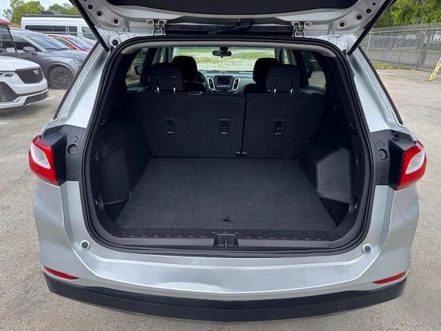 Photo 6 from auction – 2020 CHEVROLET EQUINOX with VIN 3GNAXHEV3LS731142