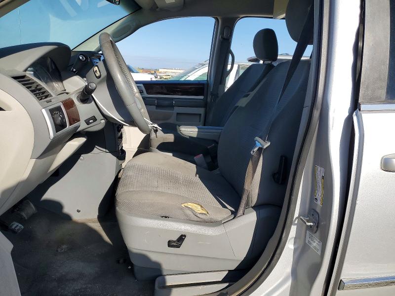 Снимка 7 от търг – 2010 CHRYSLER TOWN & COUNTRY с VIN 2A4RR5D19AR108972