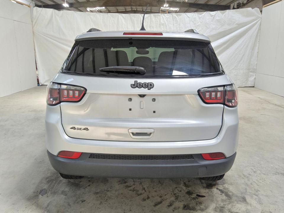 Zdjęcie 6 z aukcji – 2025 JEEP COMPASS z VIN 3C4NJDBN3ST571183