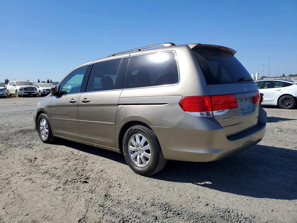 Photo 2 from auction – 2010 HONDA ODYSSEY with VIN 5FNRL3H49AB038000