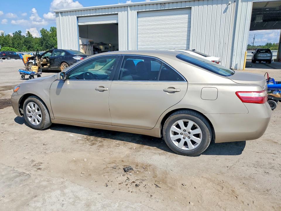 Photo 2 from auction – 2009 TOYOTA CAMRY with VIN 4T1BE46K79U293388
