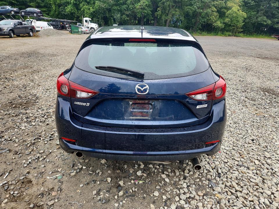 Foto 6 de la subasta – 2018 MAZDA 3 con VIN 3MZBN1L36JM203685