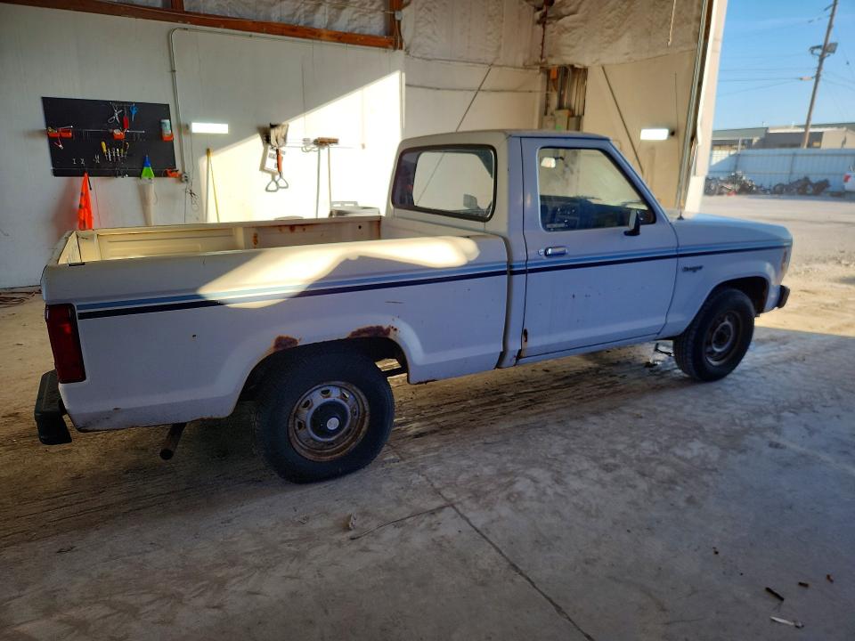 Photo 3 from auction – 1983 FORD RANGER with VIN 1FTBR10C6DUC45558