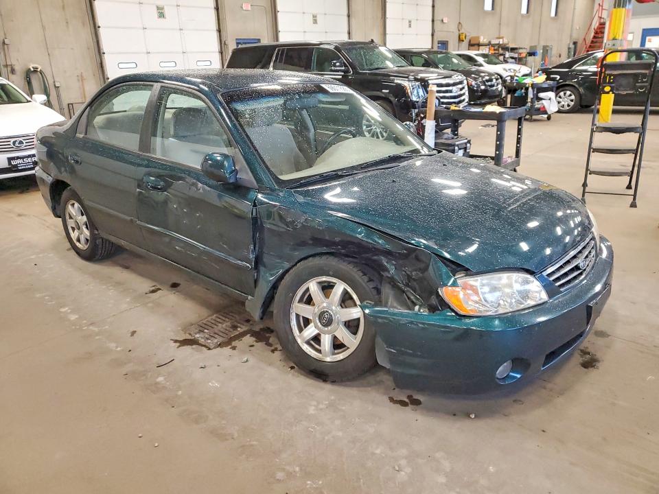 Photo 4 from auction – 2002 KIA SPECTRA with VIN KNAFB121425156903