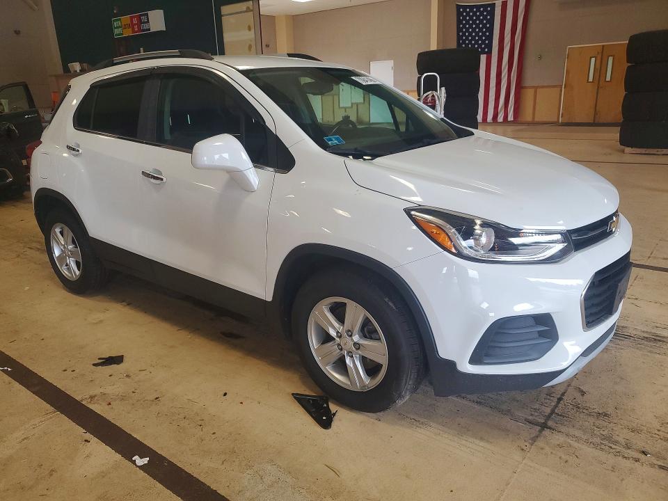Photo 4 from auction – 2018 CHEVROLET TRAX with VIN KL7CJLSB7JB531063