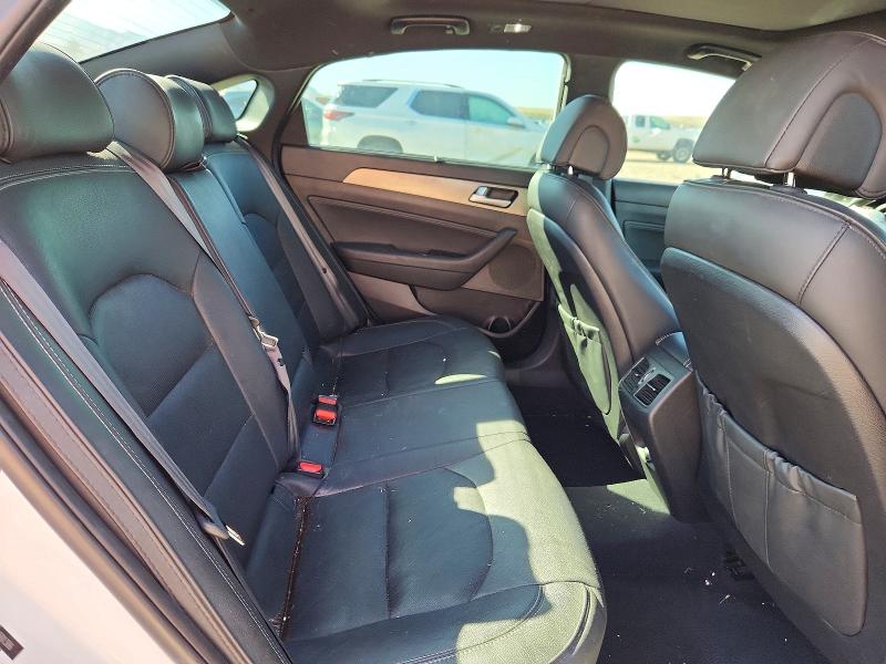 Снимка 10 от търг – 2017 HYUNDAI SONATA с VIN 5NPE34AB3HH501306