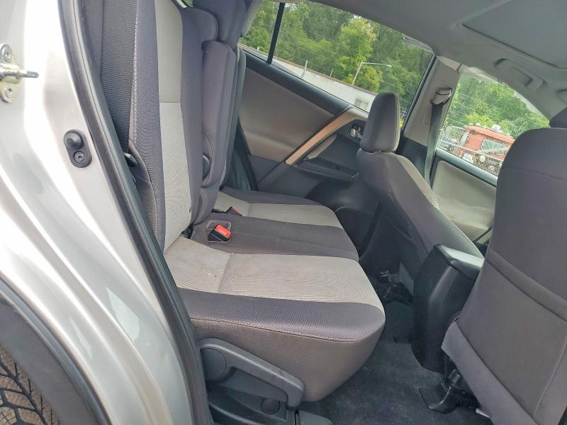 Снимка 10 от търг – 2014 TOYOTA RAV4 с VIN 2T3RFREVXEW176202