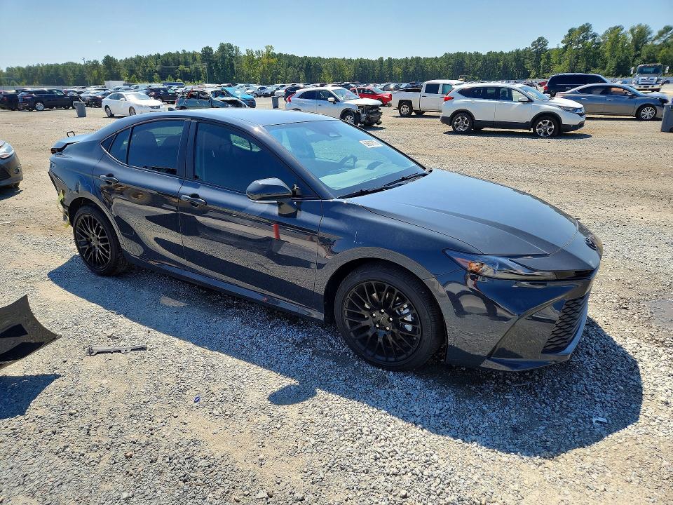 Снимка 4 от търг – 2026 TOYOTA CAMRY с VIN 4T1DAACK9TU705325