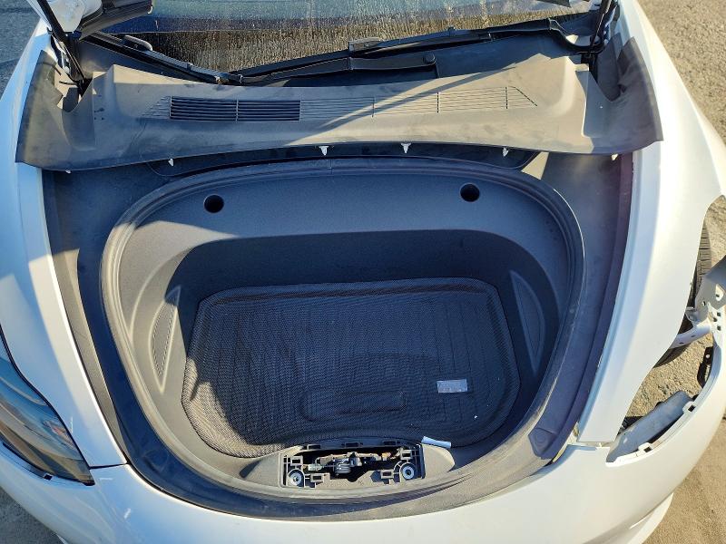 Фото 11 с аукциона – 2023 TESLA MODEL 3 с VIN 5YJ3E1EA0PF647385