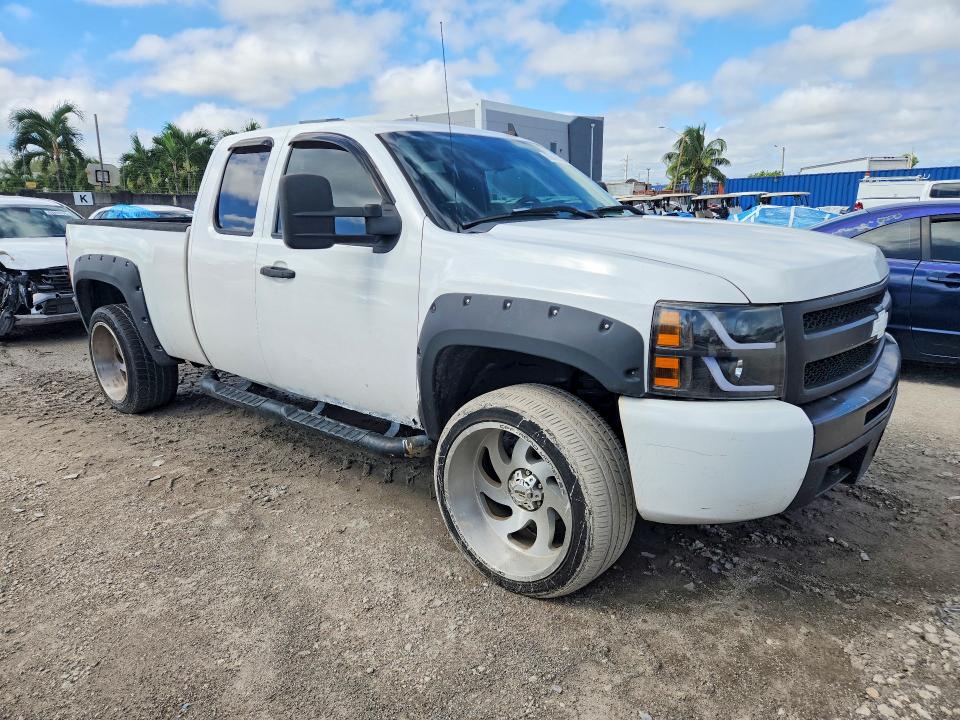 Photo 4 from auction – 2010 CHEVROLET SILVERADO with VIN 1GCSKSE31AZ119156
