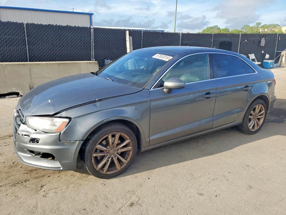 AUDI A3 2015 with VIN WAUAJGFF1F1031585 - Photo from auction