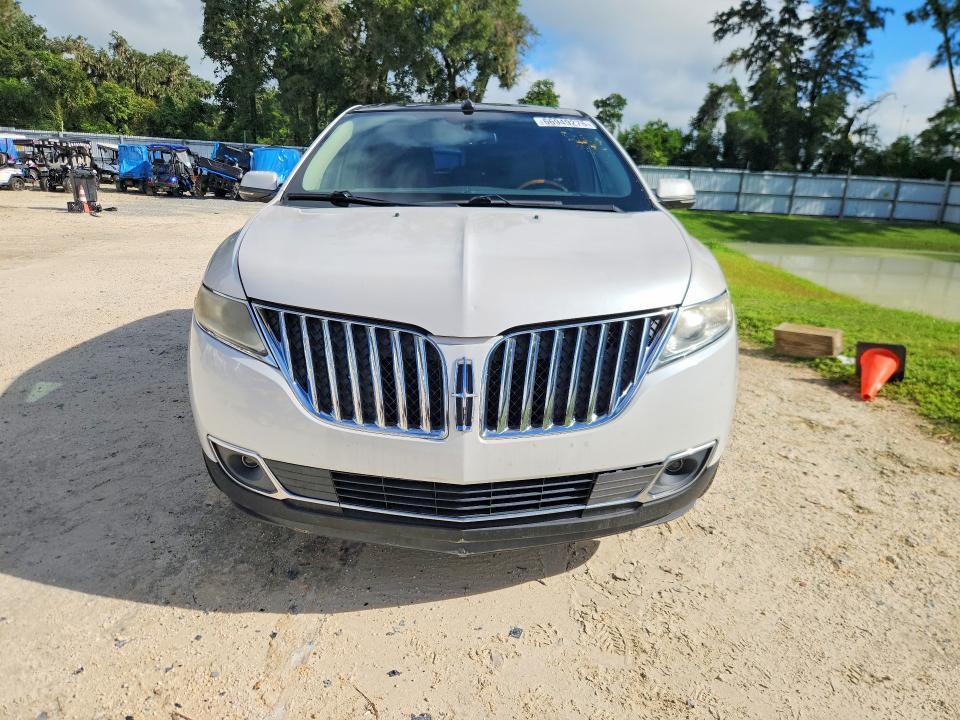 Photo 5 from auction – 2015 LINCOLN MKX with VIN 2LMDJ6JK7FBL24751