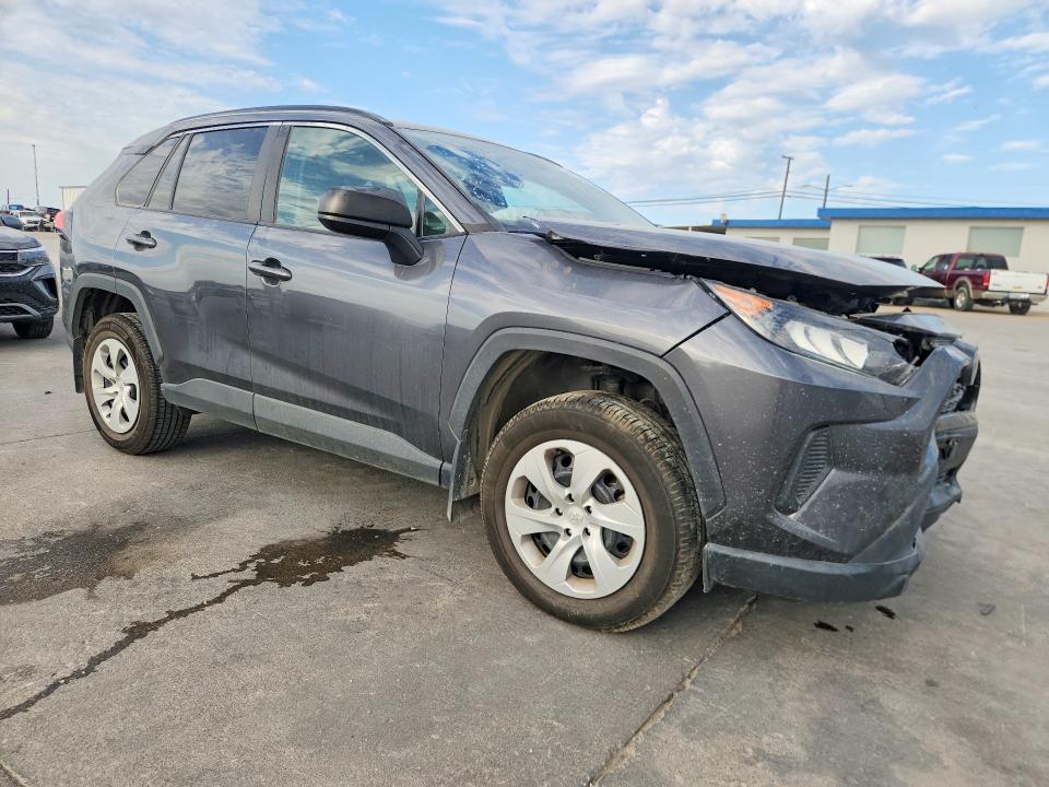 Photo 4 from auction – 2020 TOYOTA RAV4 with VIN 2T3F1RFV2LC113335