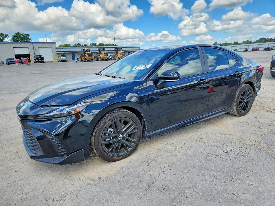 Photo 1 from auction – 2026 TOYOTA CAMRY with VIN 4T1DAACK6TU732420