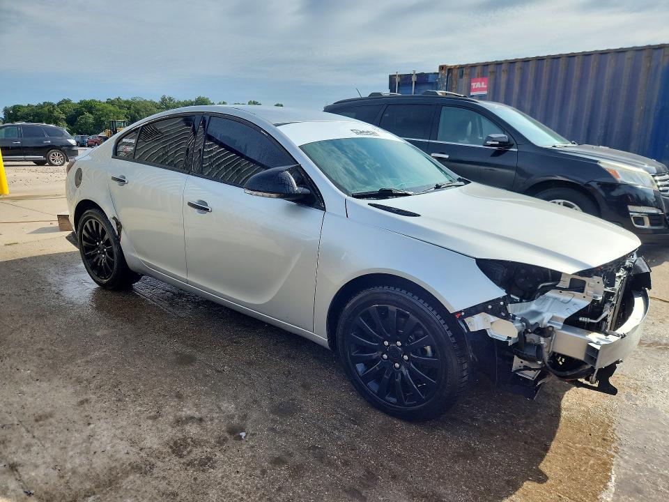 Photo 4 from auction – 2013 BUICK REGAL with VIN 2G4GS5EV5D9221921