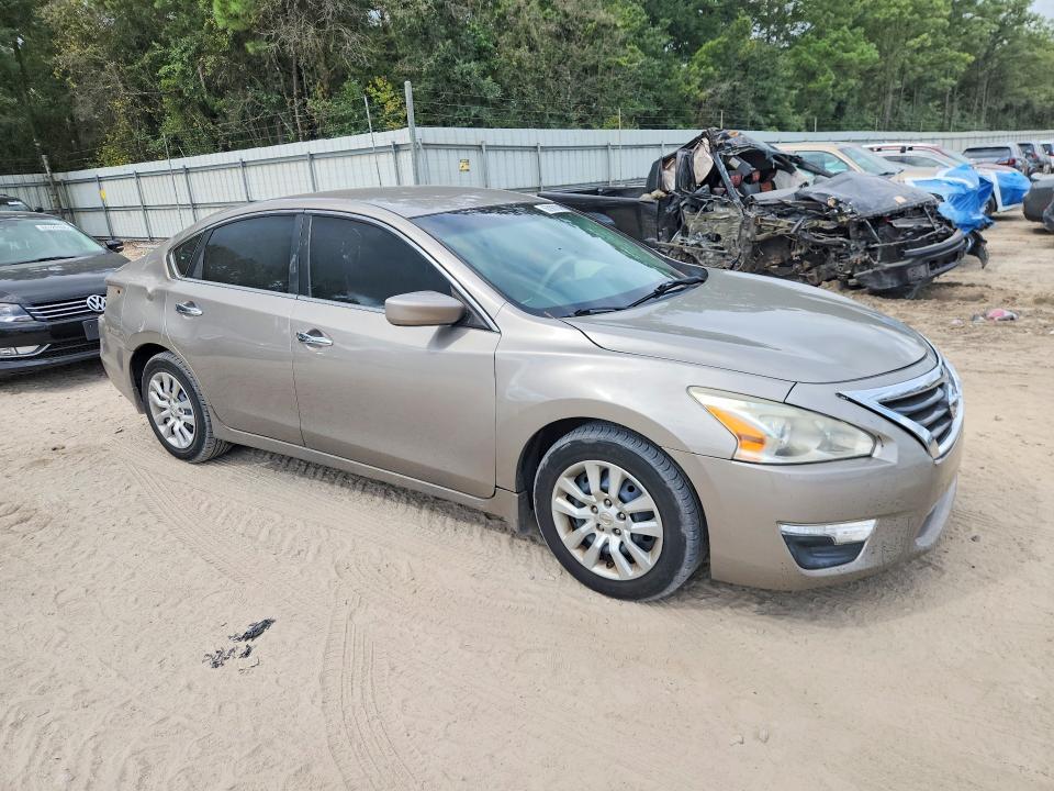 Снимка 4 от търг – 2015 NISSAN ALTIMA с VIN 1N4AL3AP1FC292621