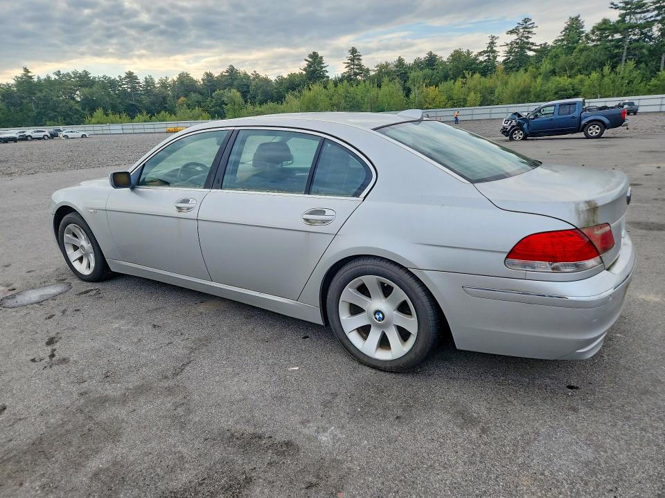 Photo 2 from auction – 2006 BMW 750 with VIN WBAHN83516DT60015