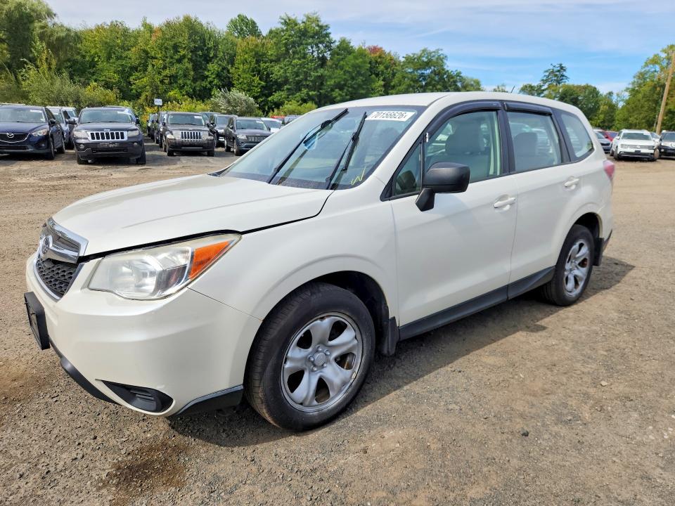 SUBARU FORESTER 2015 with VIN JF2SJAAC9FG558080 - Photo from auction
