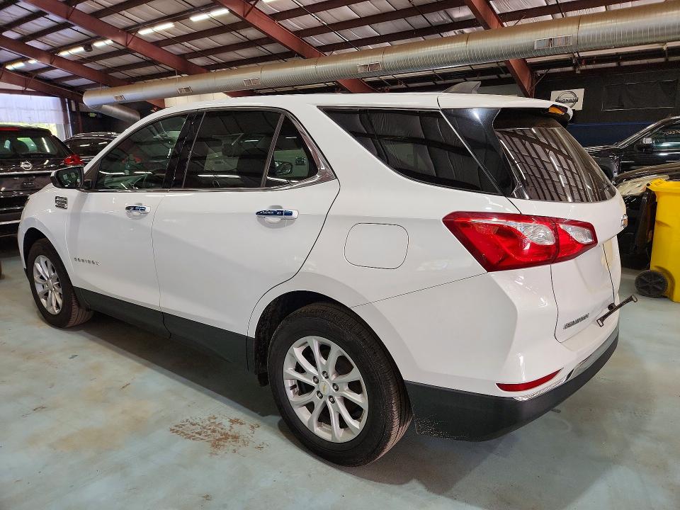 Photo 2 from auction – 2018 CHEVROLET EQUINOX with VIN 2GNAXSEV2J6268192