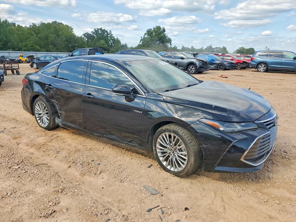 Снимка 4 от търг – 2019 TOYOTA AVALON HYBRID с VIN 4T1B21FB1KU007192