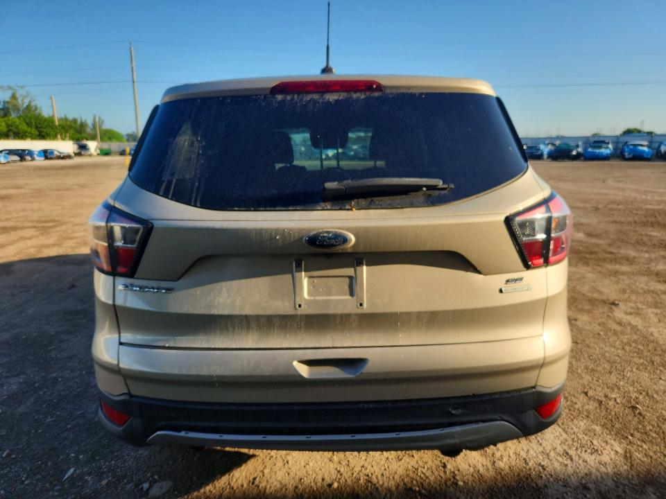 Photo 6 from auction – 2017 FORD ESCAPE with VIN 1FMCU0GD8HUB66101