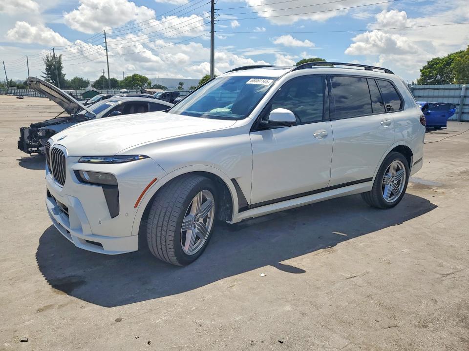 2025 BMW X7 - Търг №68081146