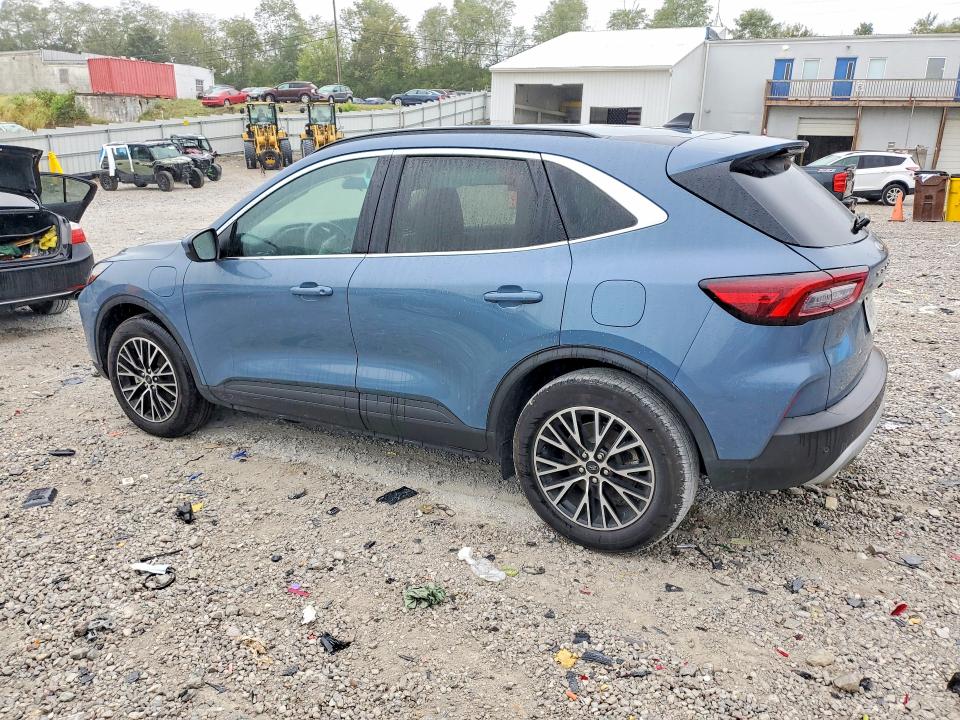 Photo 2 from auction – 2025 FORD ESCAPE with VIN 1FMCU0E12SUA56256