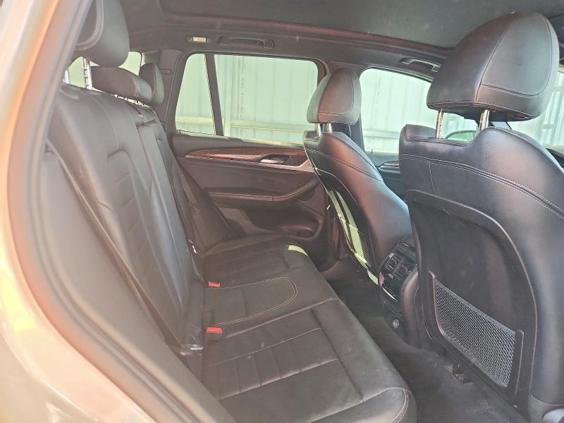 Photo 11 from auction – 2019 BMW X3 with VIN 5UXTR7C53KLR45012