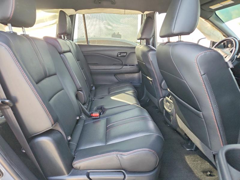 Photo 11 from auction – 2022 HONDA PILOT with VIN 5FNYF6H81NB083381