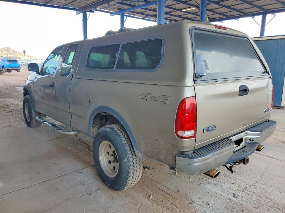 Photo 2 from auction – 2002 FORD F150 with VIN 1FTRX18W02NB83486