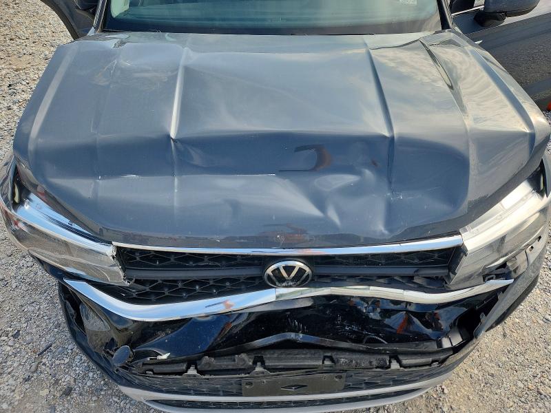 Снимка 12 от търг – 2022 VOLKSWAGEN TAOS с VIN 3VVLX7B22NM053935