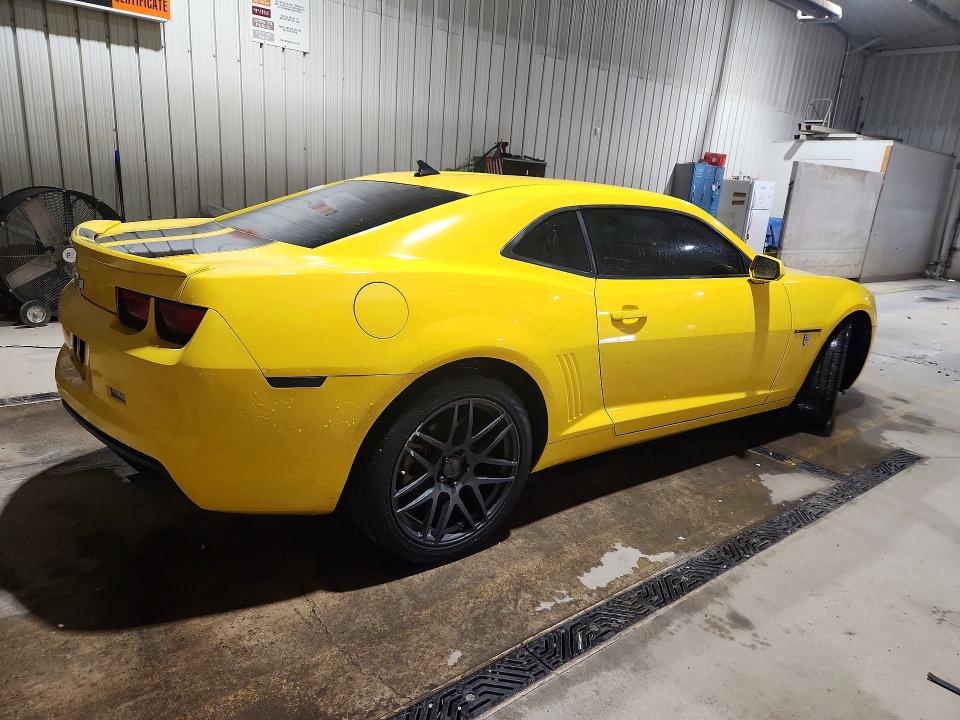 Photo 3 from auction – 2012 CHEVROLET CAMARO with VIN 2G1FE1E33C9204282