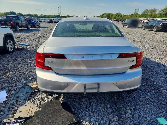 Photo 6 from auction – 2018 VOLVO S90 with VIN LVY982MK2JP015155