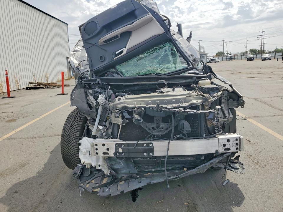 Фото 5 с аукциона – 2022 LEXUS RX с VIN 2T2HZMDA0NC355908