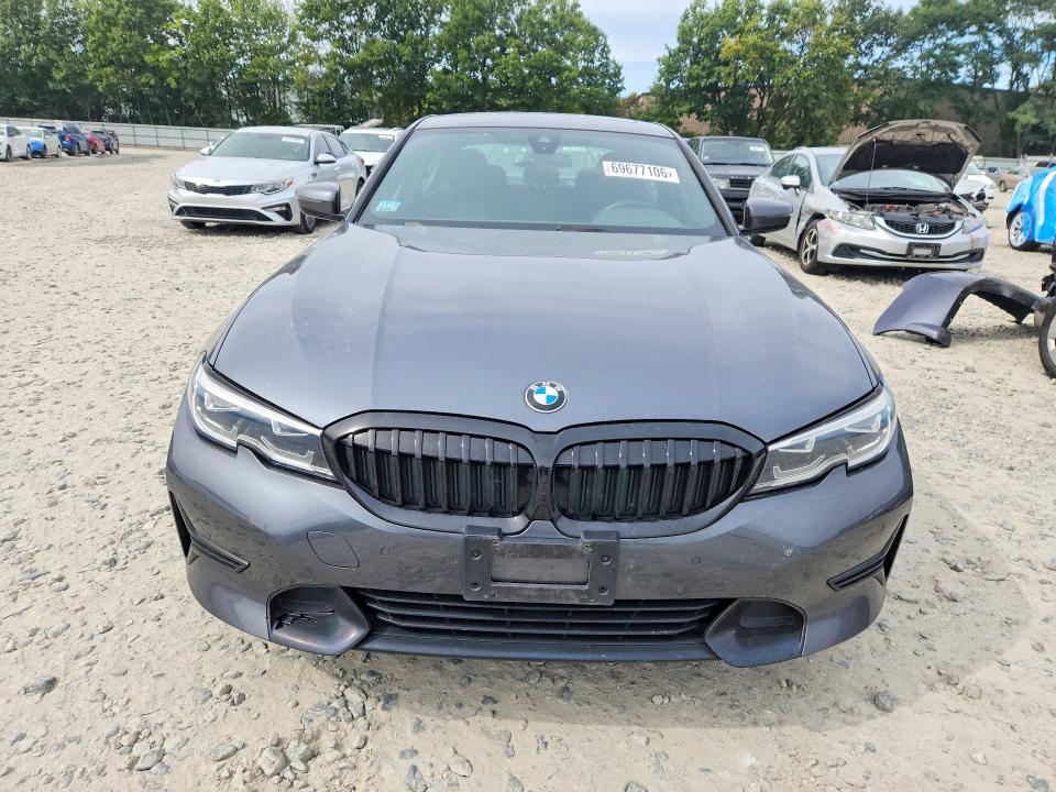 Photo 5 from auction – 2021 BMW 330XI with VIN 3MW5R7J02M8B82621