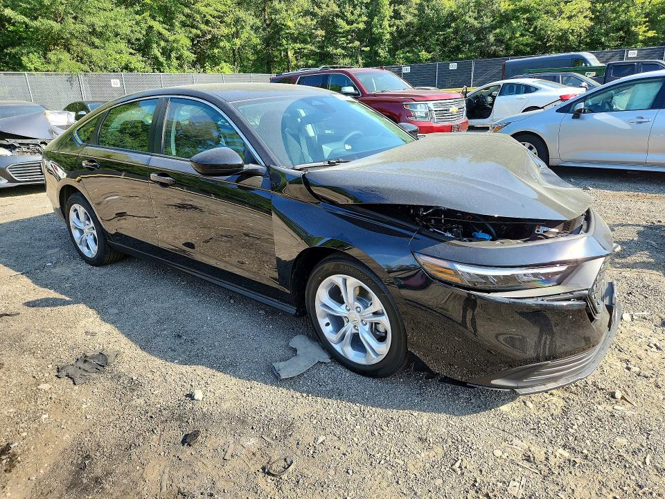 Снимка 4 от търг – 2026 HONDA ACCORD с VIN 1HGCY1F28TA062931