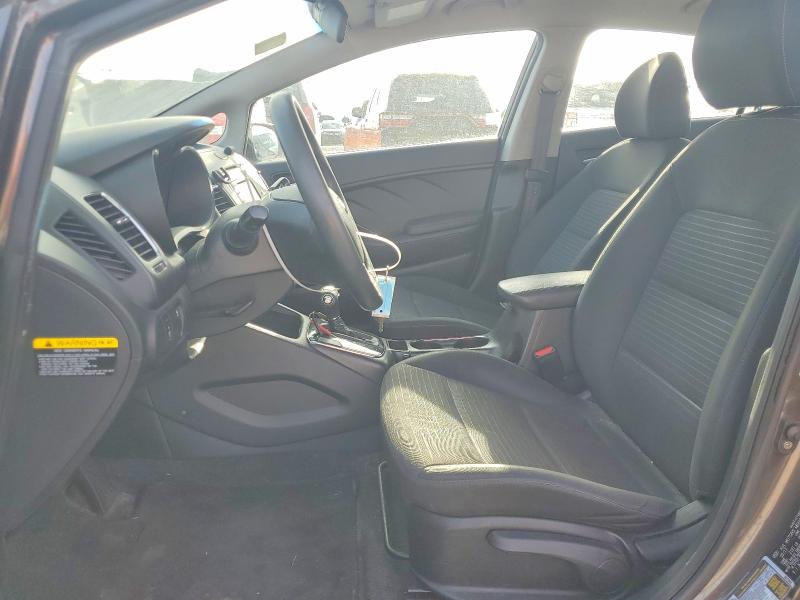 Photo 7 from auction – 2017 KIA FORTE with VIN 3KPFL4A74HE159658