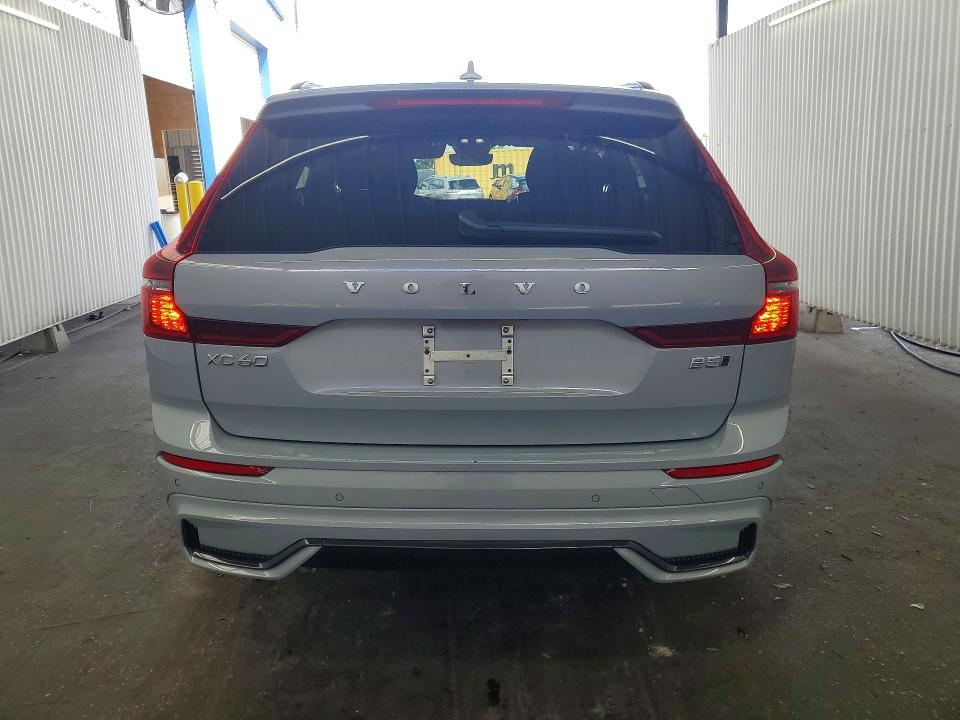 Photo 6 from auction – 2026 VOLVO XC60 with VIN YV4M12RC7T1414296