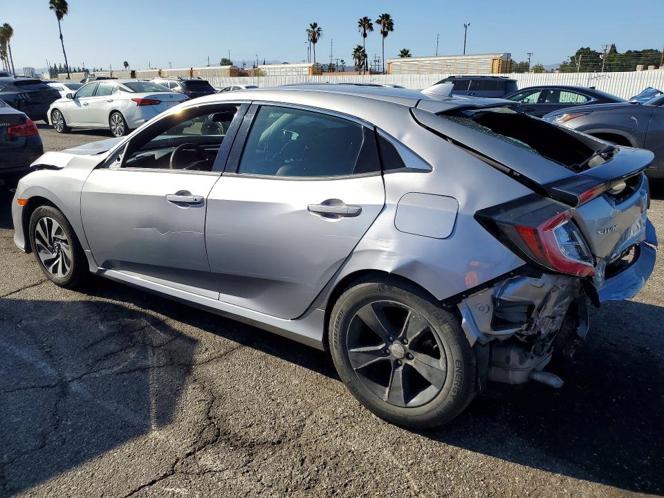 Photo 2 from auction – 2018 HONDA CIVIC with VIN SHHFK7H23JU407136