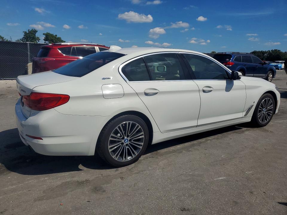 Photo 3 from auction – 2019 BMW 530E with VIN WBAJA9C56KB393567