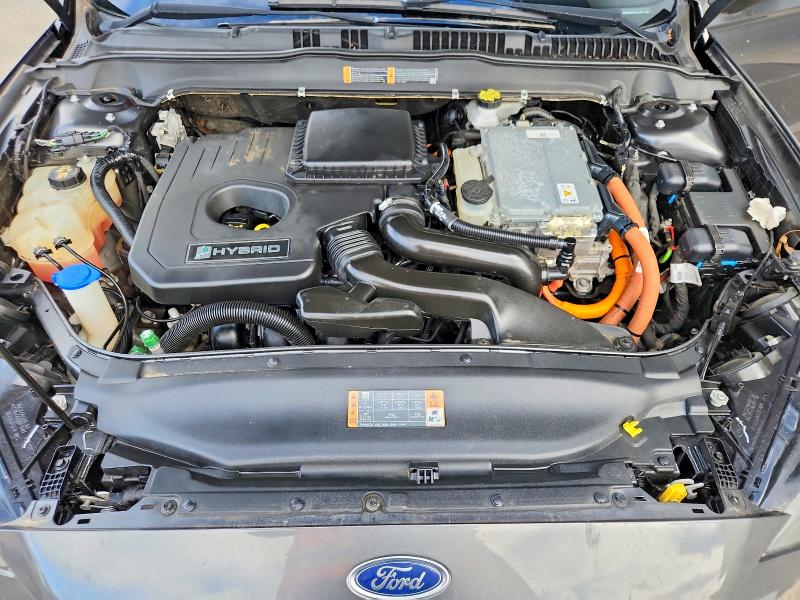 Photo 11 from auction – 2018 FORD FUSION with VIN 3FA6P0UU8JR142185