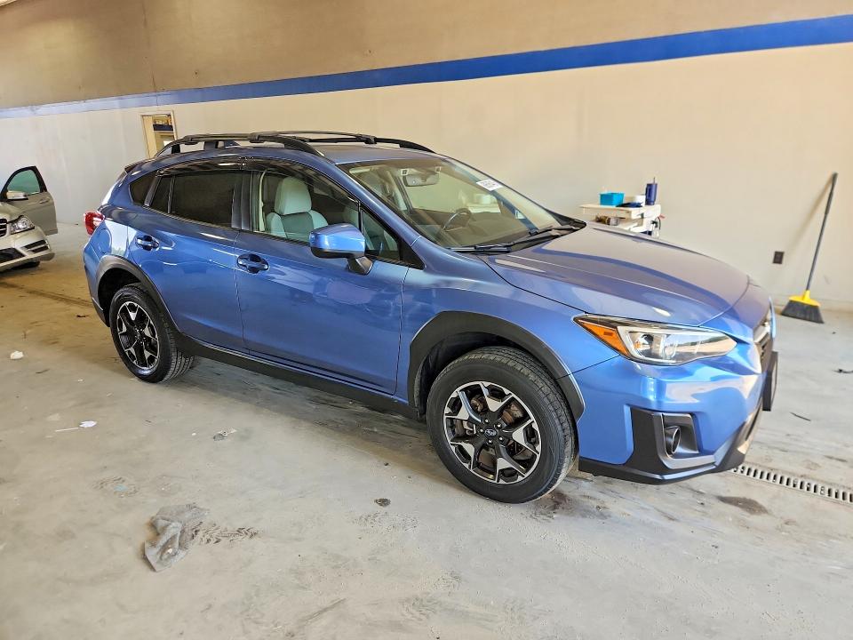 Photo 4 from auction – 2019 SUBARU CROSSTREK with VIN JF2GTAEC1KH343811