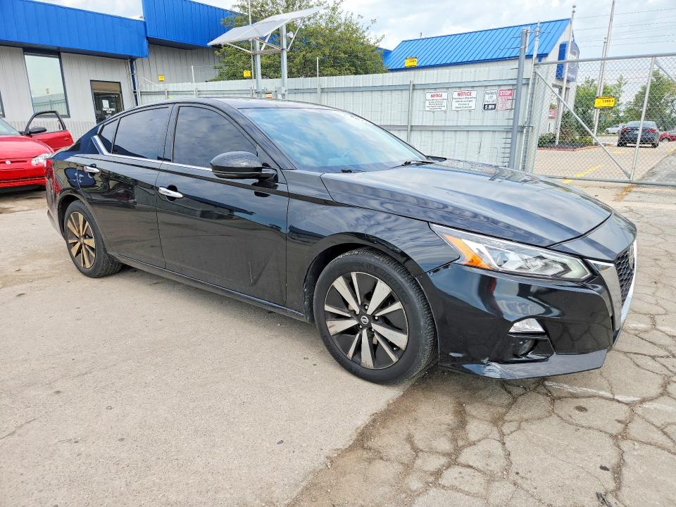 Photo 4 from auction – 2019 NISSAN ALTIMA with VIN 1N4BL4EV4KC183292