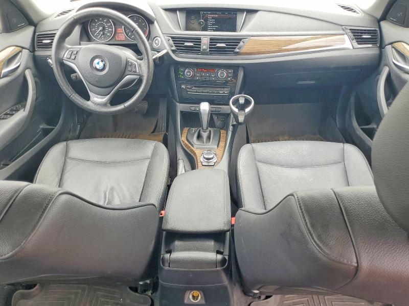 Photo 8 from auction – 2015 BMW X1 with VIN WBAVM5C54FVV94700