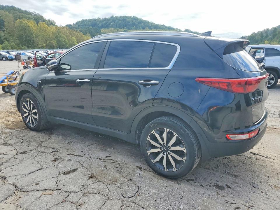 Foto 2 de la subasta – 2017 KIA SPORTAGE con VIN KNDPNCAC3H7163450